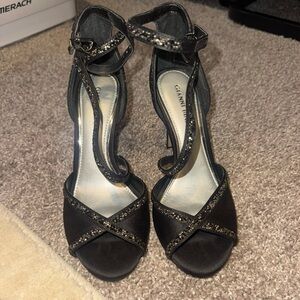 Gianni Bini Black Glitter T-Strap Heels